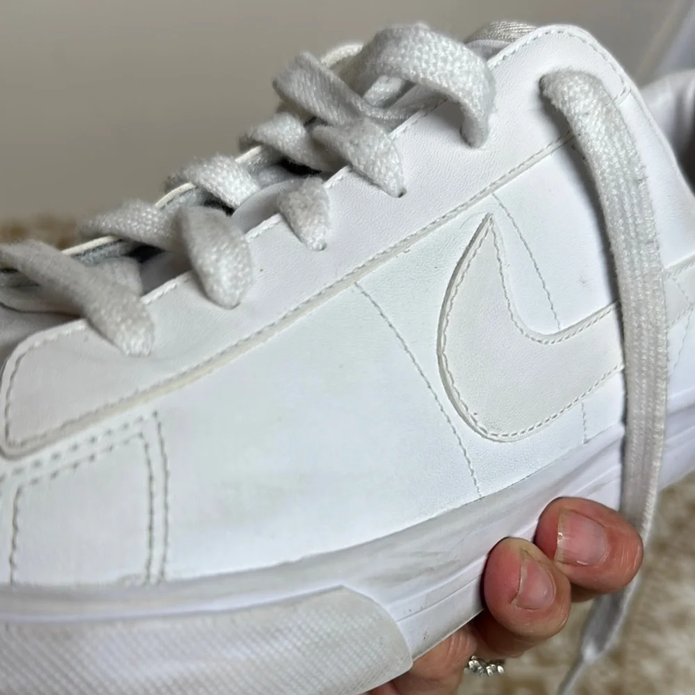 Nike White Athletic Shoes Classic Design - Picture 7 of 15